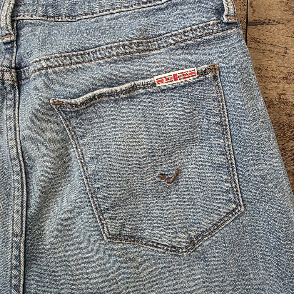 * Hudson Jeans Premium Light Blue Straight Leg Size 30 - Picture 6 of 10